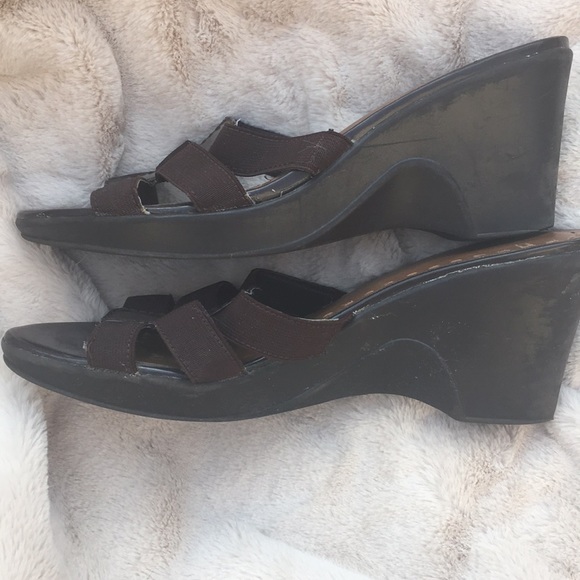 🌹2/$20🌹 Brown three strap wedge dexter sandals size 9 - Picture 4 of 5